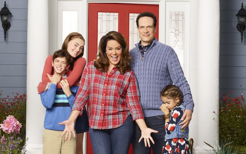 Urge Olive Garden to No Longer Sponsor 'American Housewife'