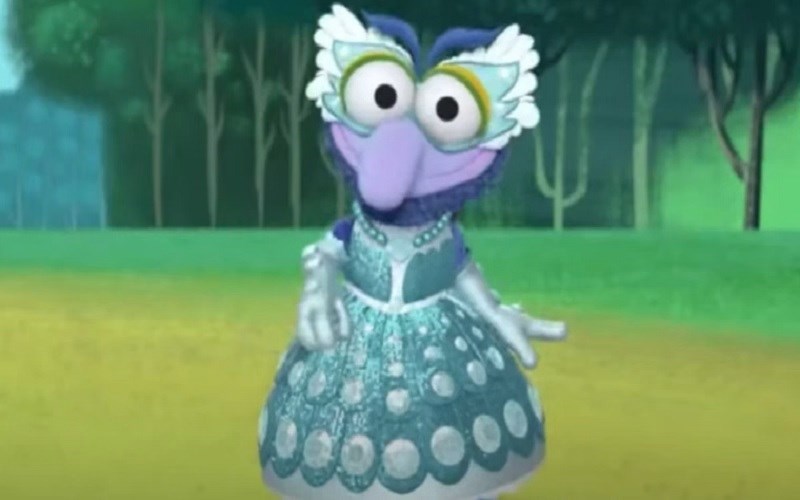 Cross-dressing Gonzo on Disney's 'Muppet Babies'